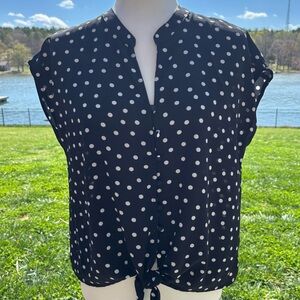 Pink Rose polka dot short sleeve tie front blouse women’s size Med black & white